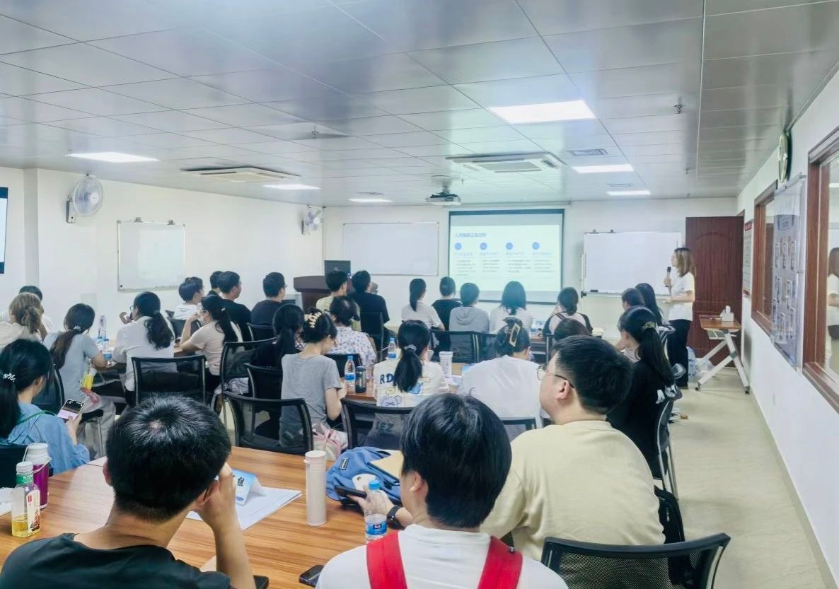 商学院人力资源师生赴漳州宏发电声开展专业实训